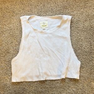 Chic White Textured Crop Top by Green Tea